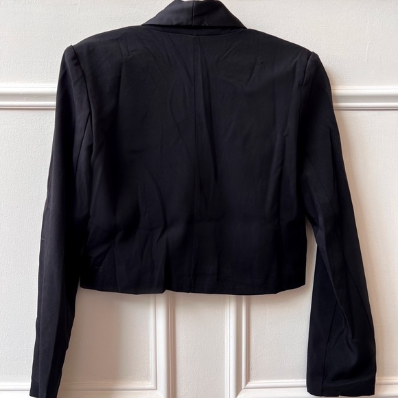 NWT Cropped Tuxedo Blazer Jacket - Picture 2 of 3